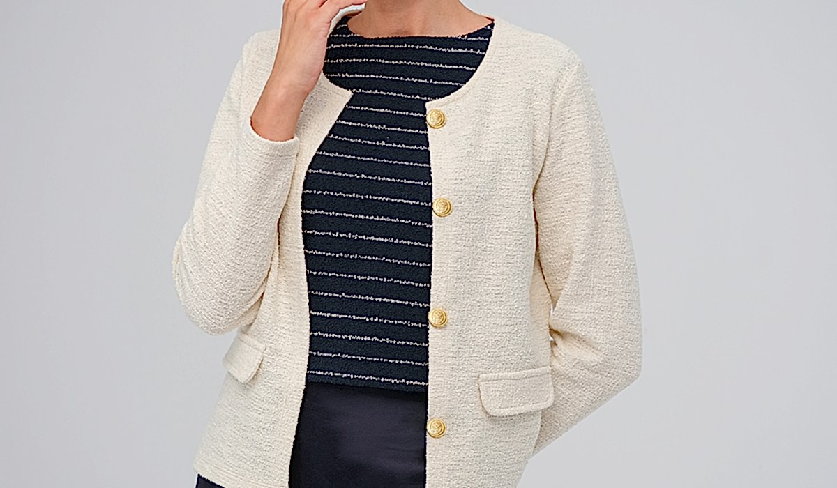 Light Woven Garments